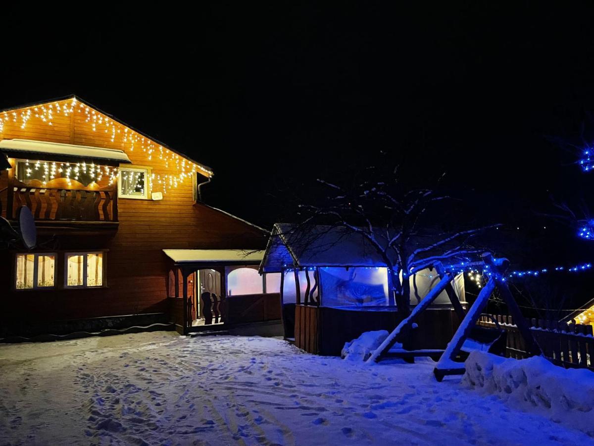 Villa Hirska Vatra Slawske Exterior foto